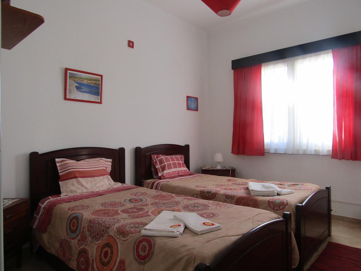 West Coast Surf Hostel آريا برانكا المظهر الخارجي الصورة
